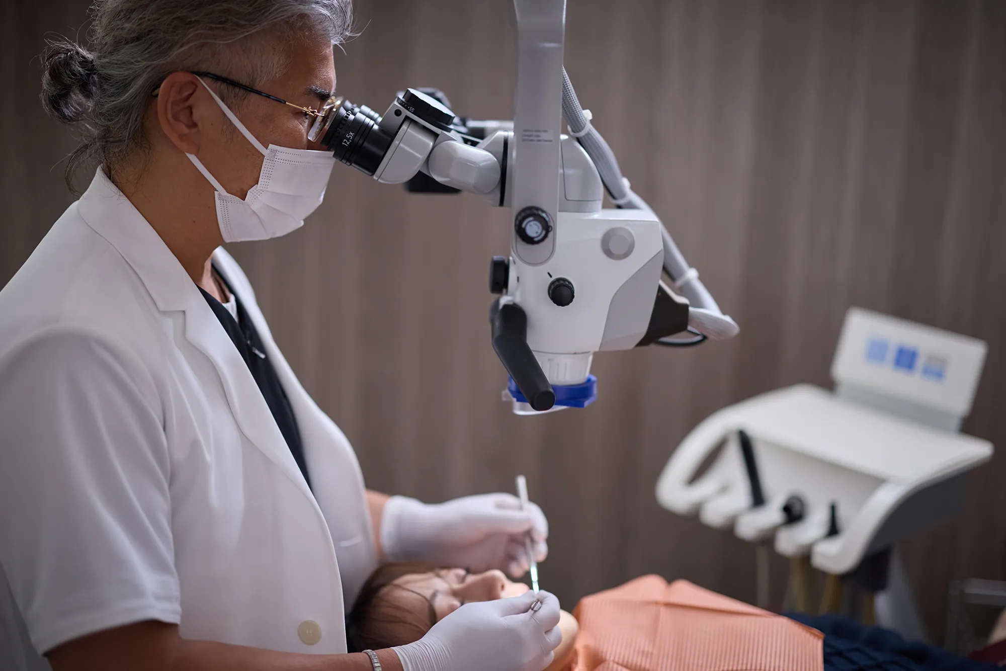 拡大視野による精密治療